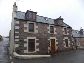 Craigenroan House
